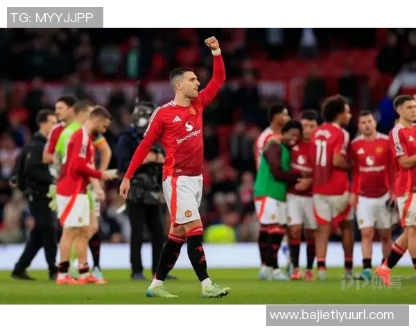 詹俊建议利物浦首发阵容萨拉赫可尝试小基耶萨或维尔茨位置调整 詹俊建议利物浦首发阵容萨拉赫可尝试小基耶萨或维尔茨位置调整