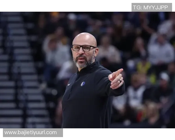 基德谈克里斯蒂状态良好并指出外线防守失误导致对手轻松得分