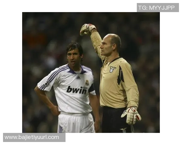 双边卫之王阿什拉夫与门德斯欧冠助攻领跑全欧